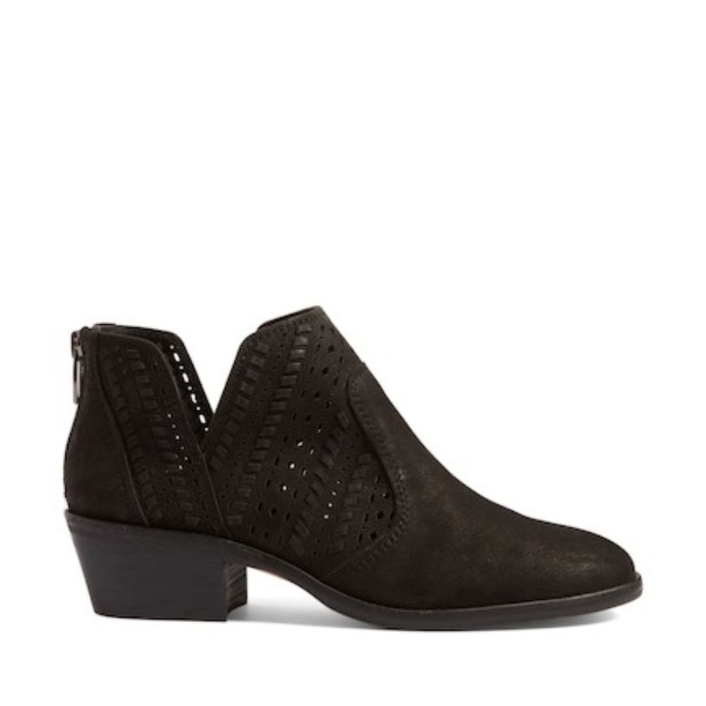 Vince Camuto "Prasata" Booties